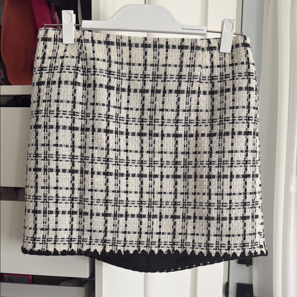 Black and White Mini Pencil Skirt for Work